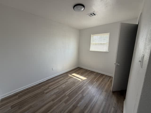 1749 Southwest 12th Street – photo 4