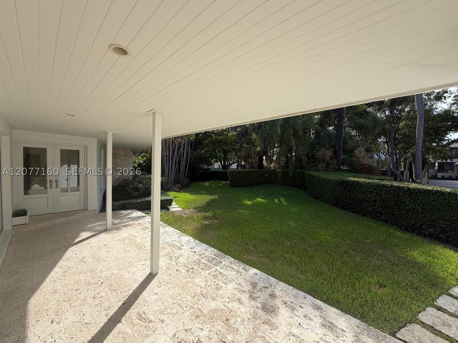 335 Harbor Dr – photo 5