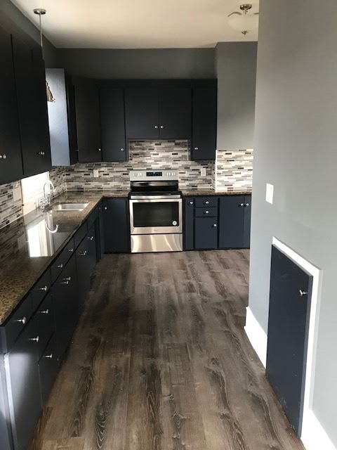 2513 Fremont Avenue North – photo 3