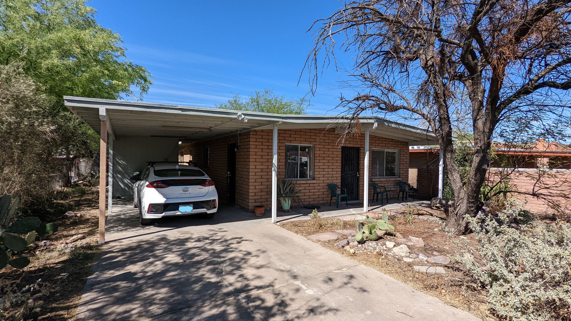3bed & 2bath – photo 2