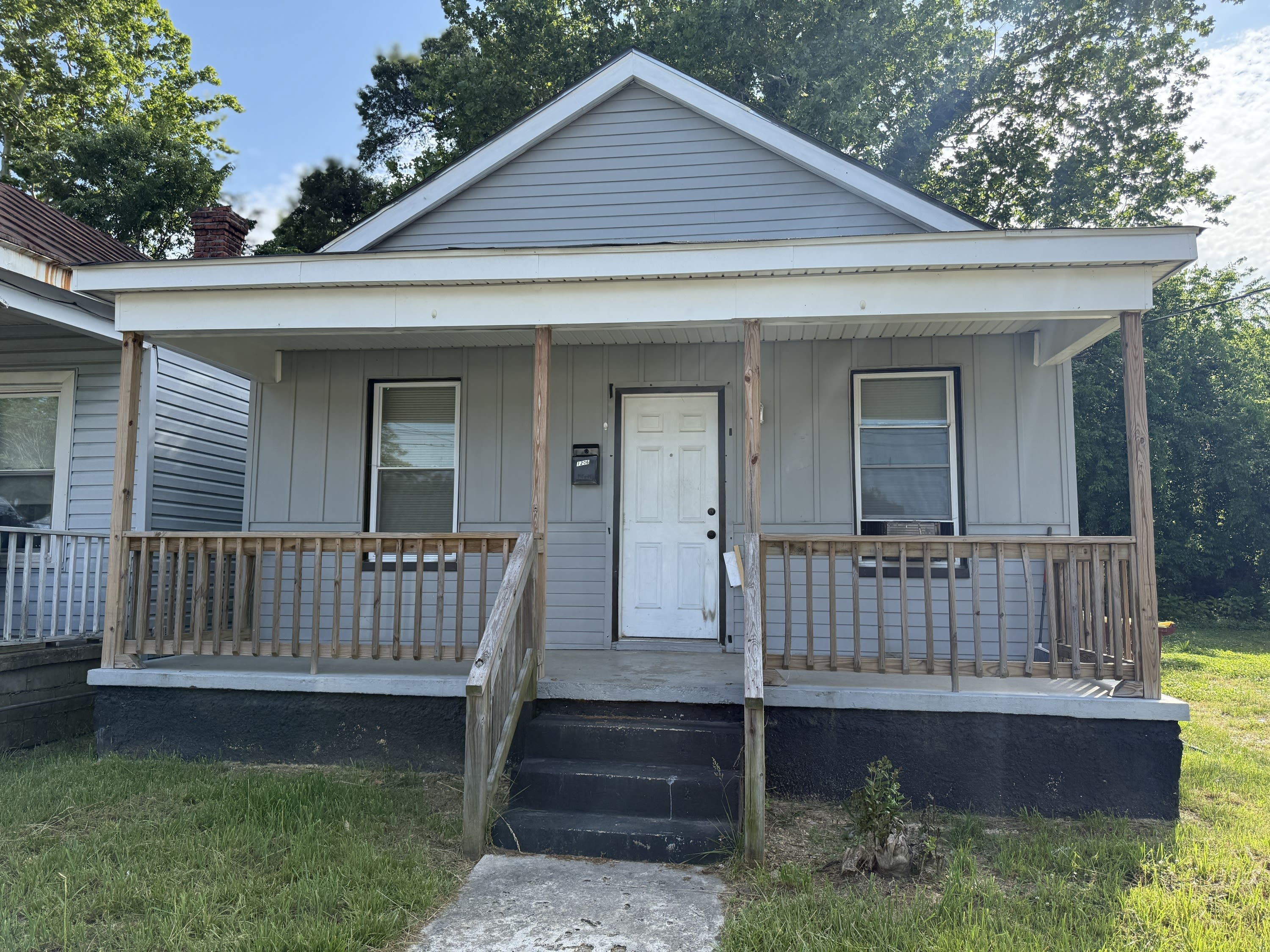 1206 Arlington Street – photo 1