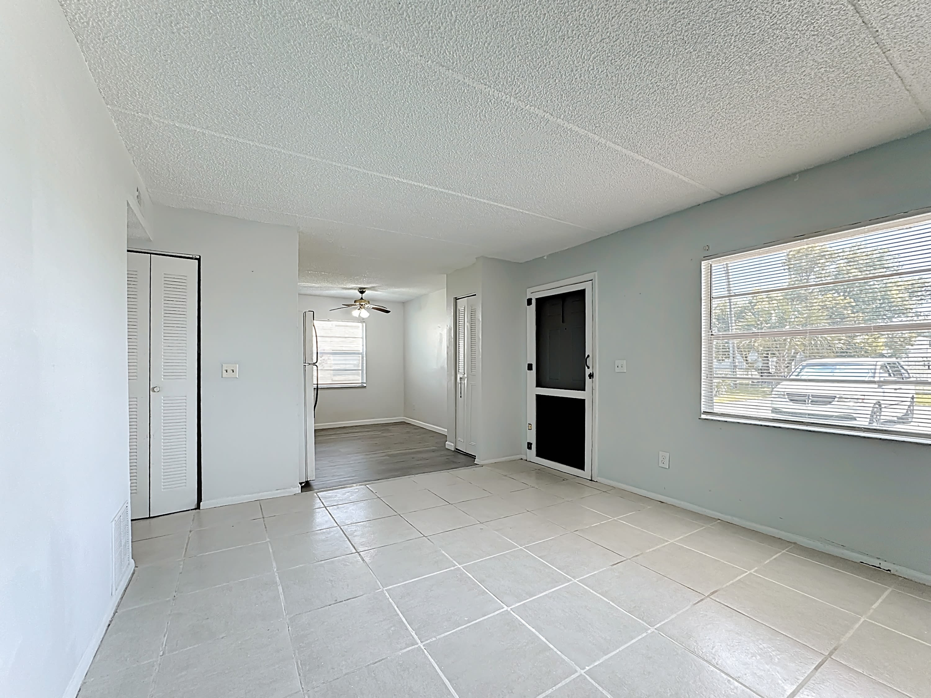 694 Michigan Court – photo 4