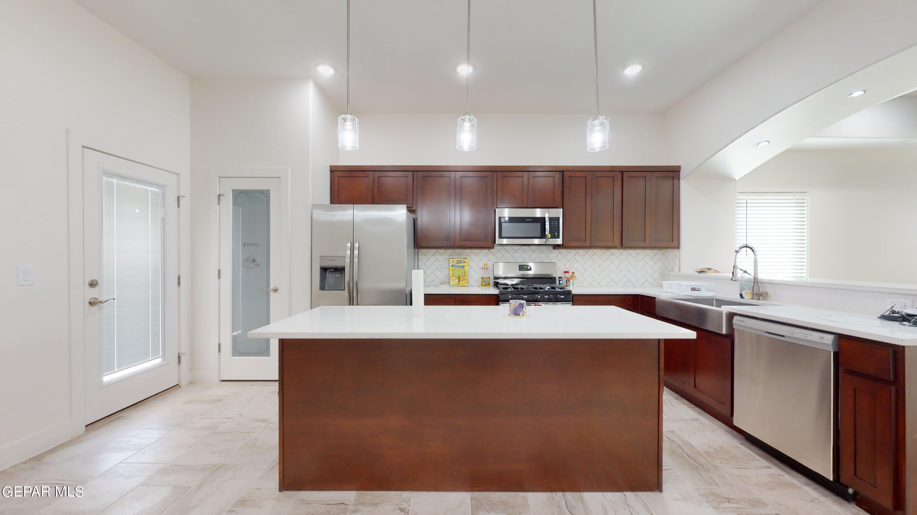 440 Soleil Road – photo 5