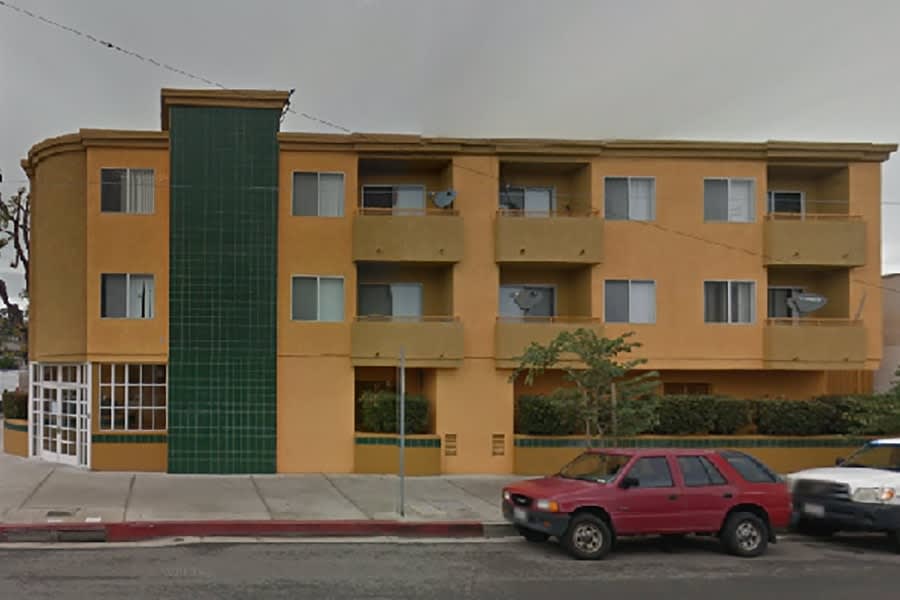 2041 S Pacific Ave – photo 1