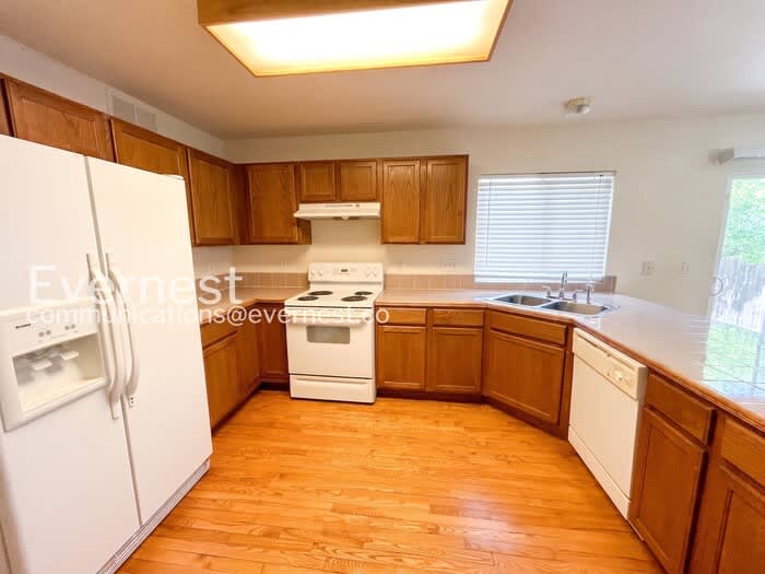 7324 Edgebrook Drive – photo 5