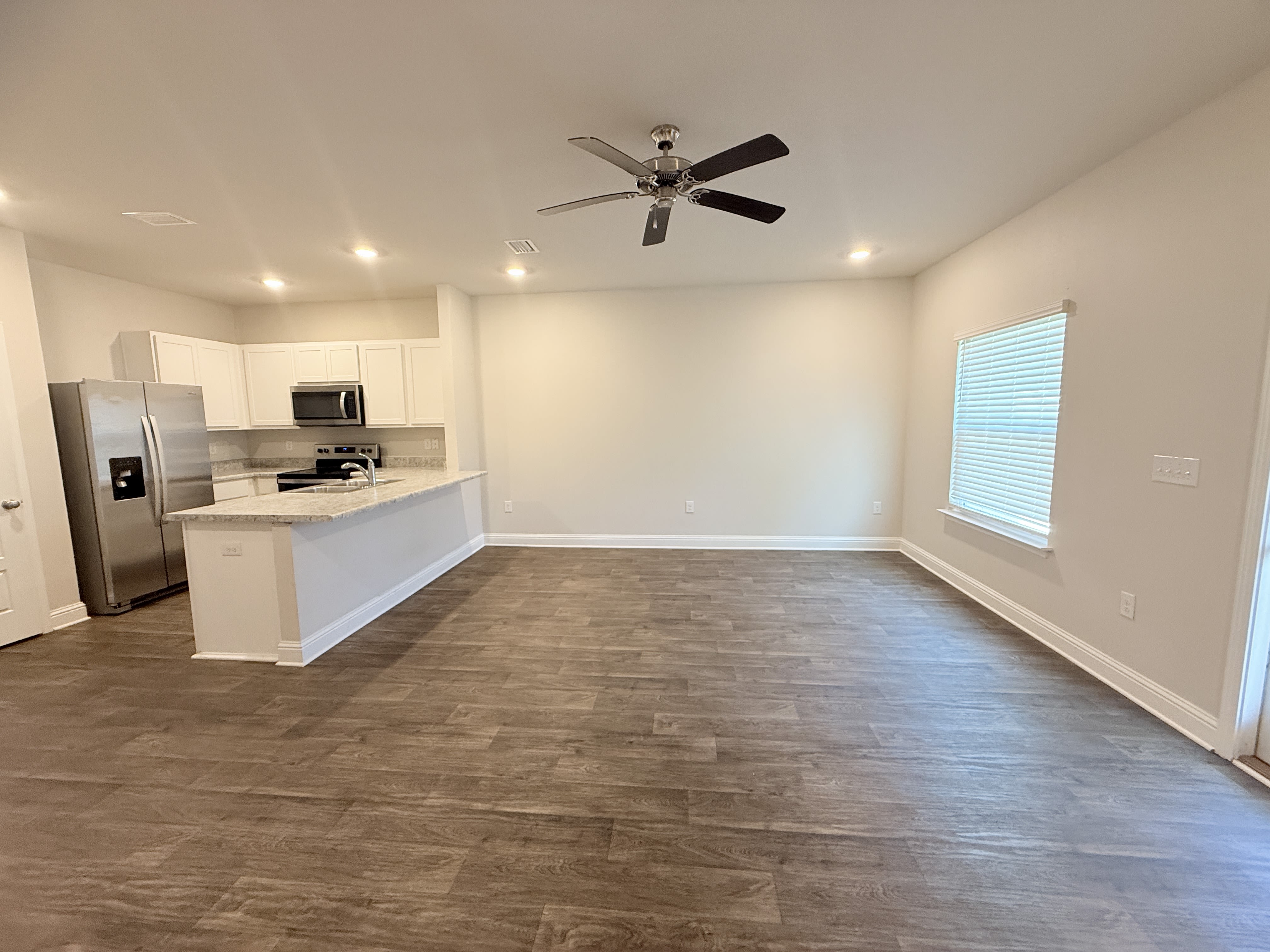 25806 Pollard Rd Apt 52 – photo 4