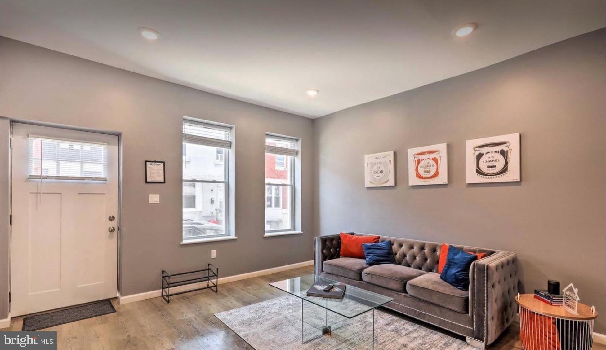 2333 N WOODSTOCK Street – photo 3