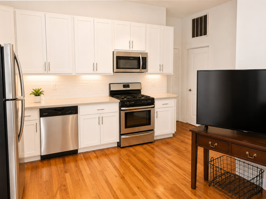 3040 North Milwaukee – photo 1