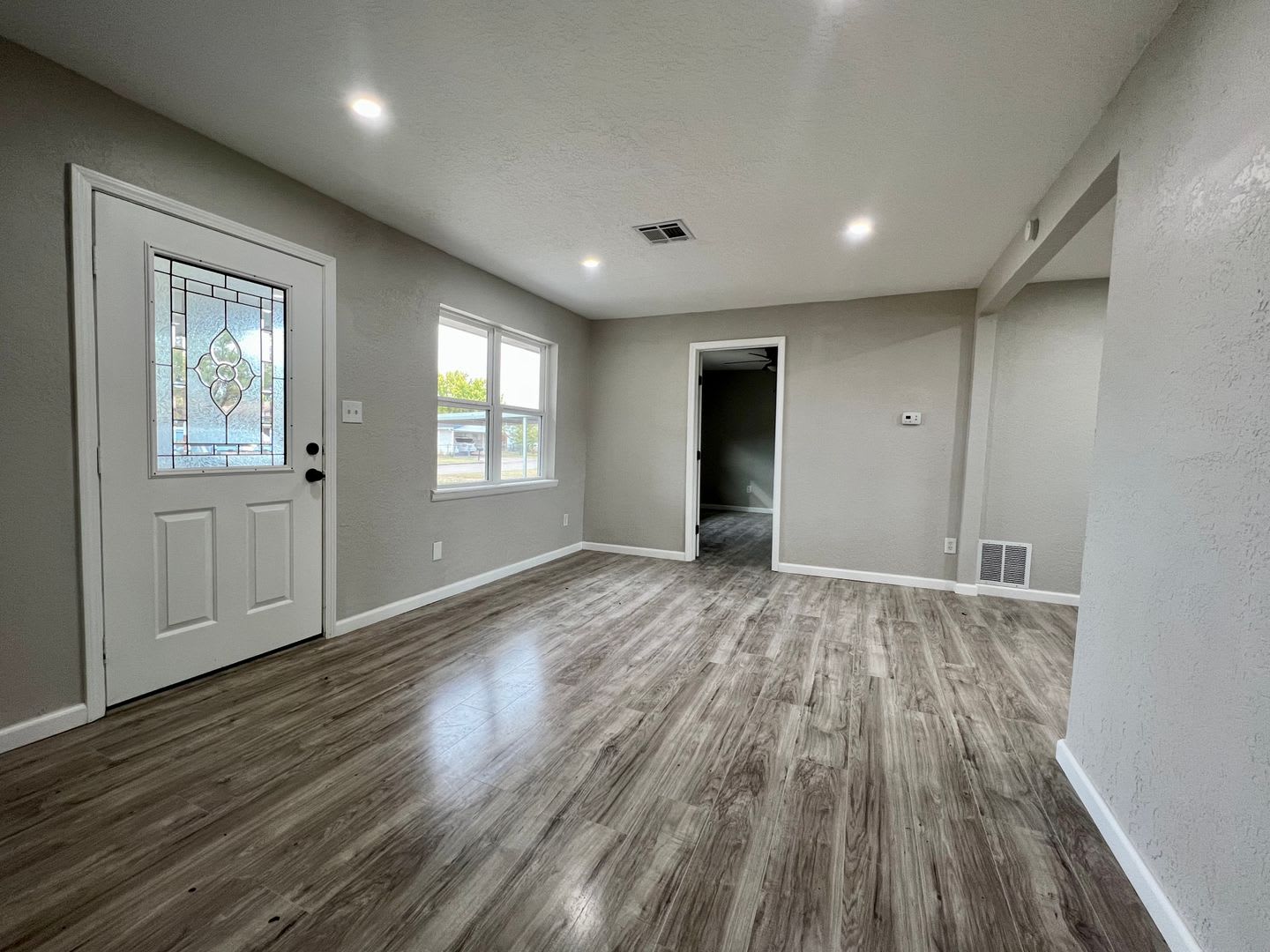 4817 NW Pollard- AVAILABLE NOW! – photo 4