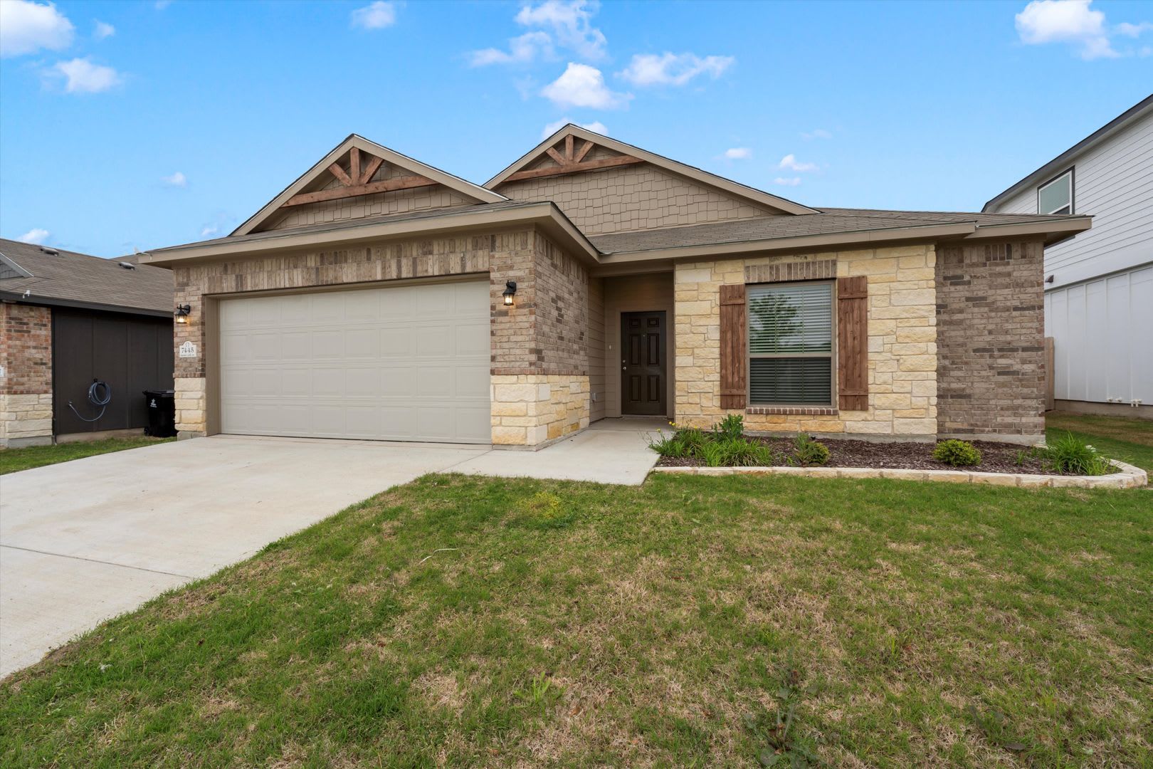 AVAILABLE NOW! Beautiful 3 Bedroom Home Located in Temple, Texas! – photo 3