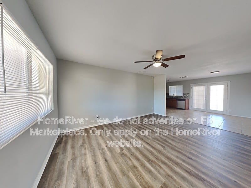 3214 W Michelle Dr – photo 4