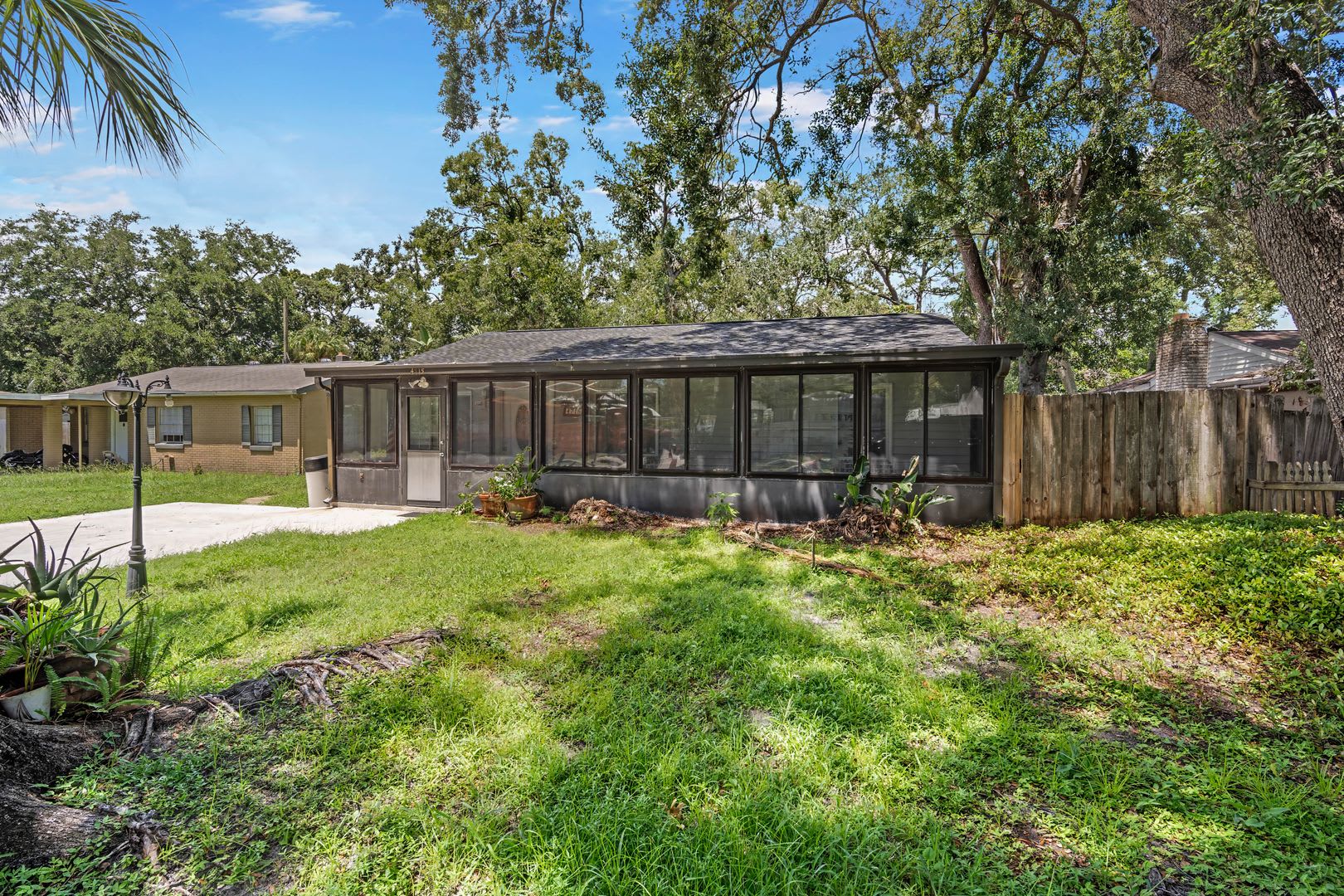 Renovated South Tampa Gem – 3BR/2BA Near Beaches & MacDill! – photo 3