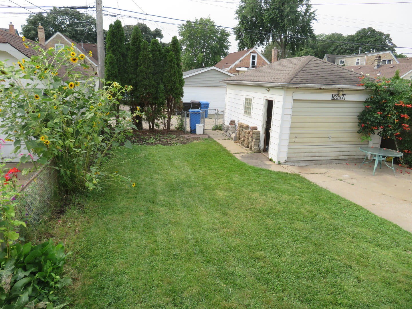 6957 W Fletcher Street – photo 3