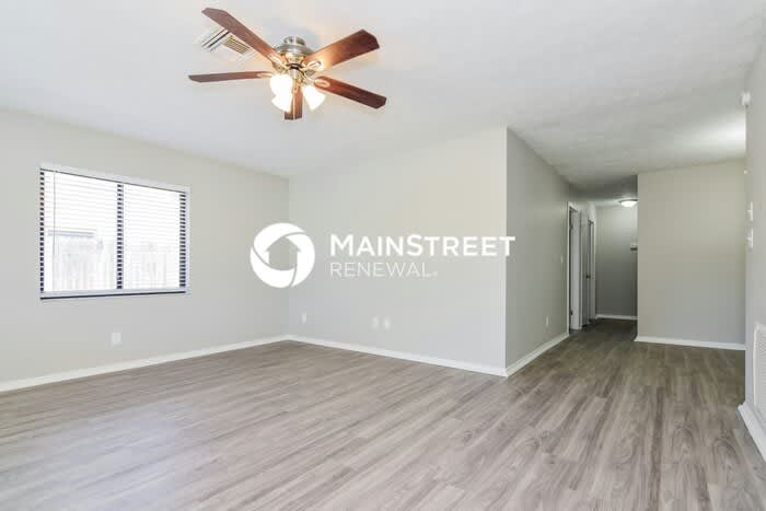 3901 Helena Street Northeast – photo 3