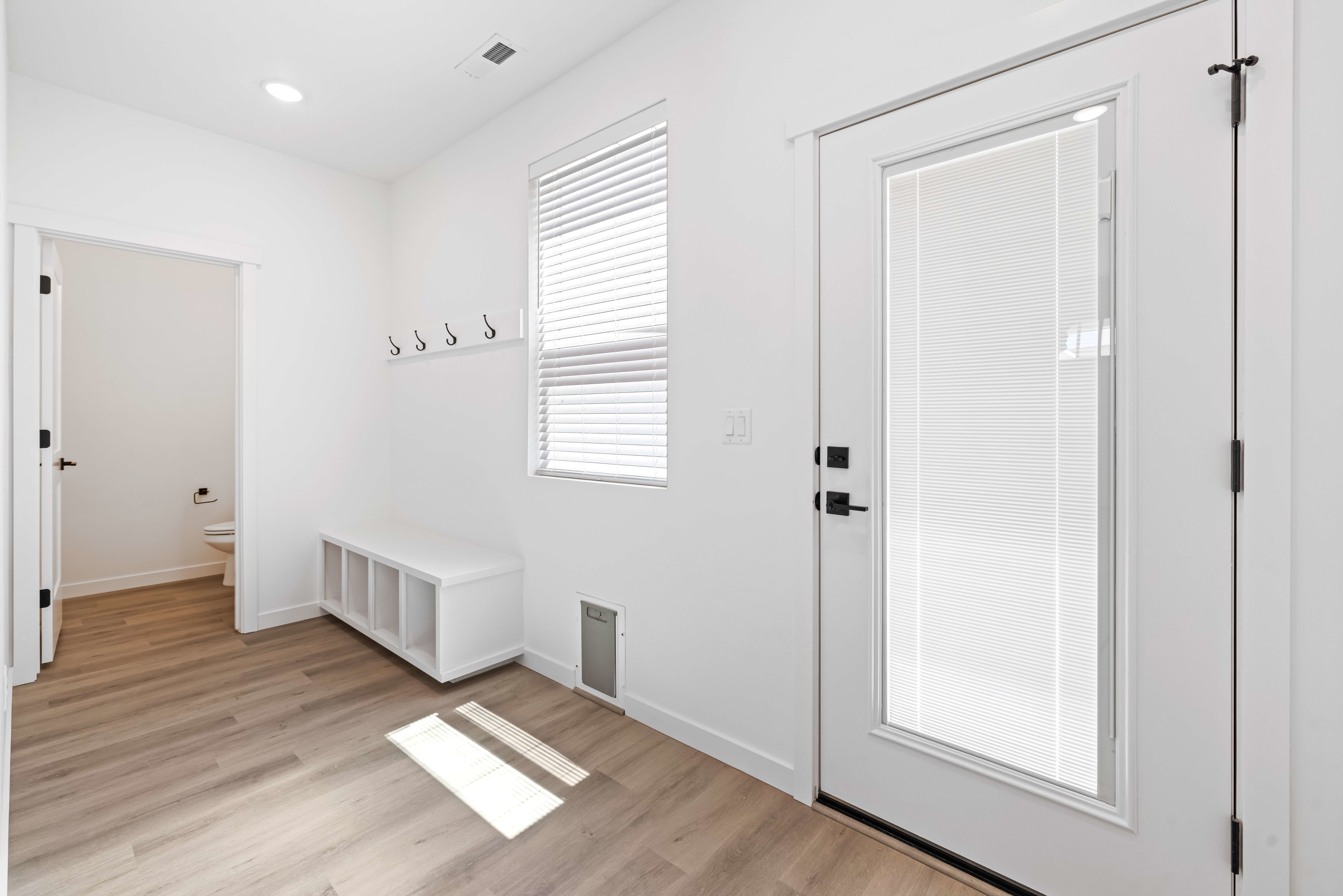 4202 Saylor Lane B – photo 5