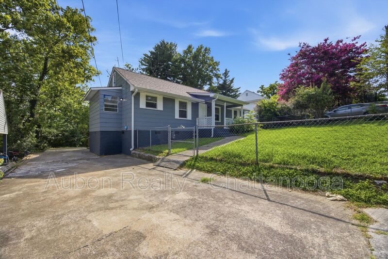3826 Kingwood Circle – photo 3