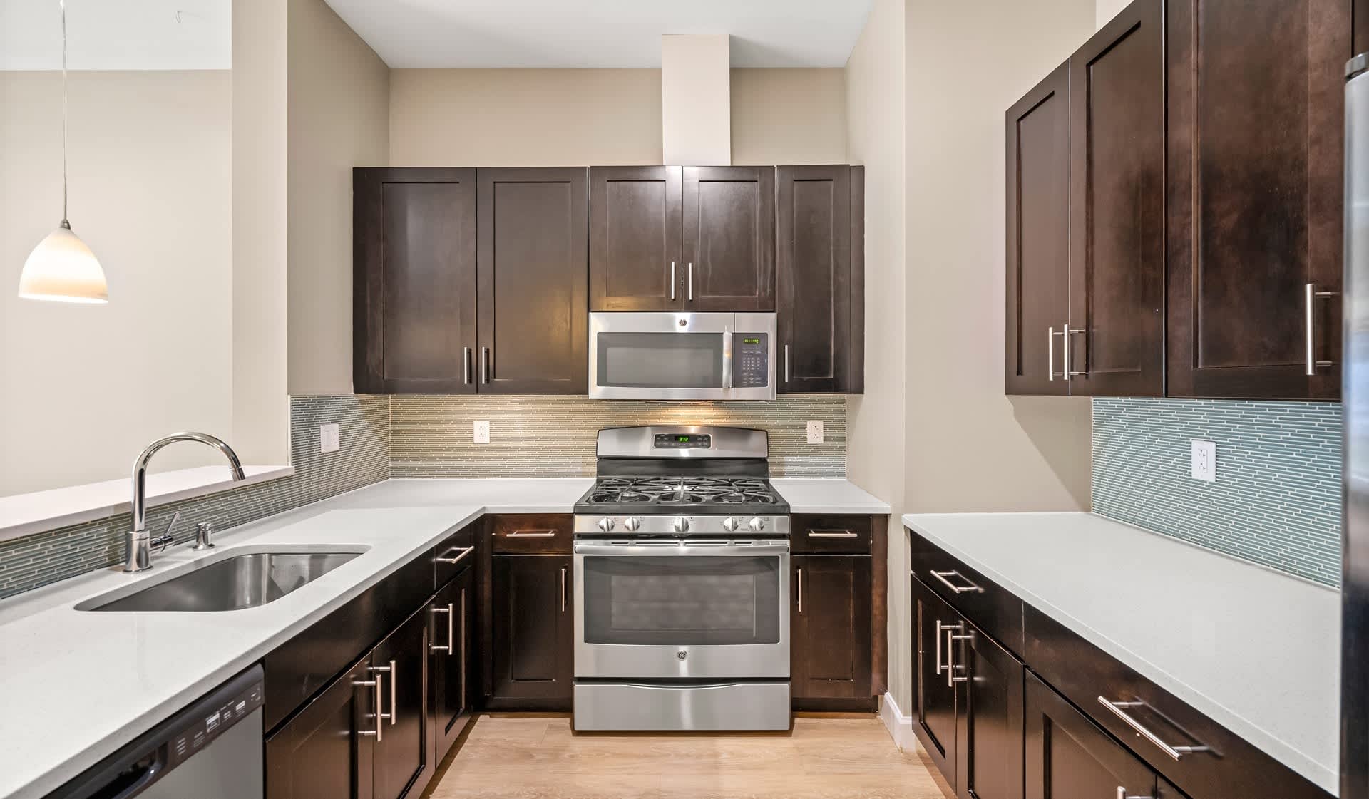Axiom Apartment Homes – photo 2