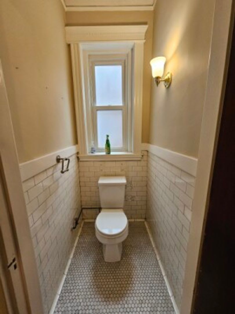 Fenway 5 bed 1.5 Bath – photo 5