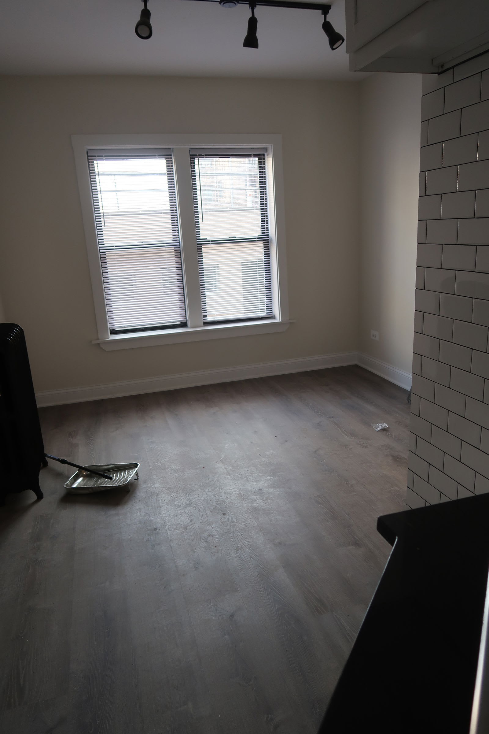 1702 West Albion Avenue – photo 3