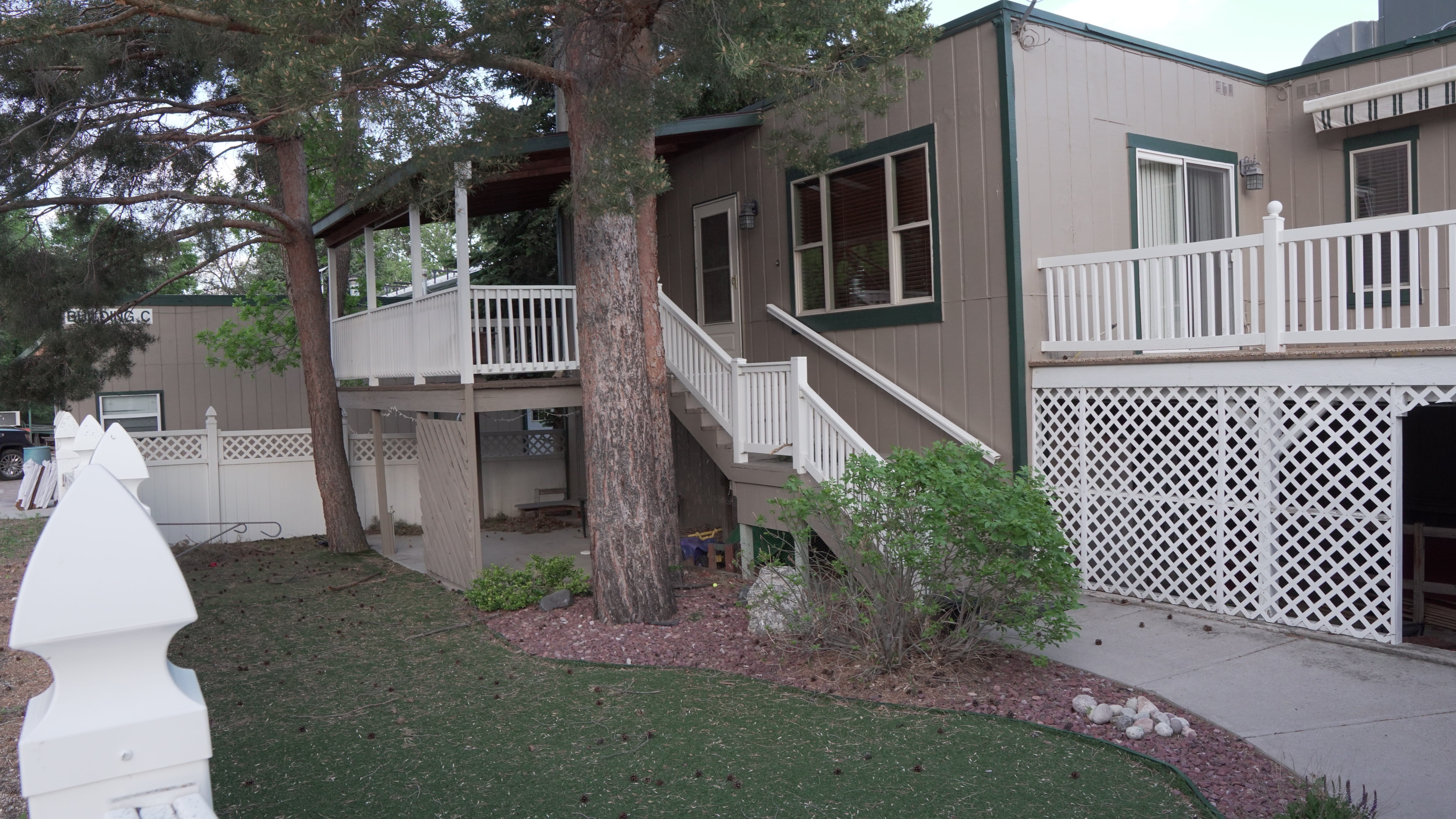 4221 West Eisenhower Boulevard – photo 1