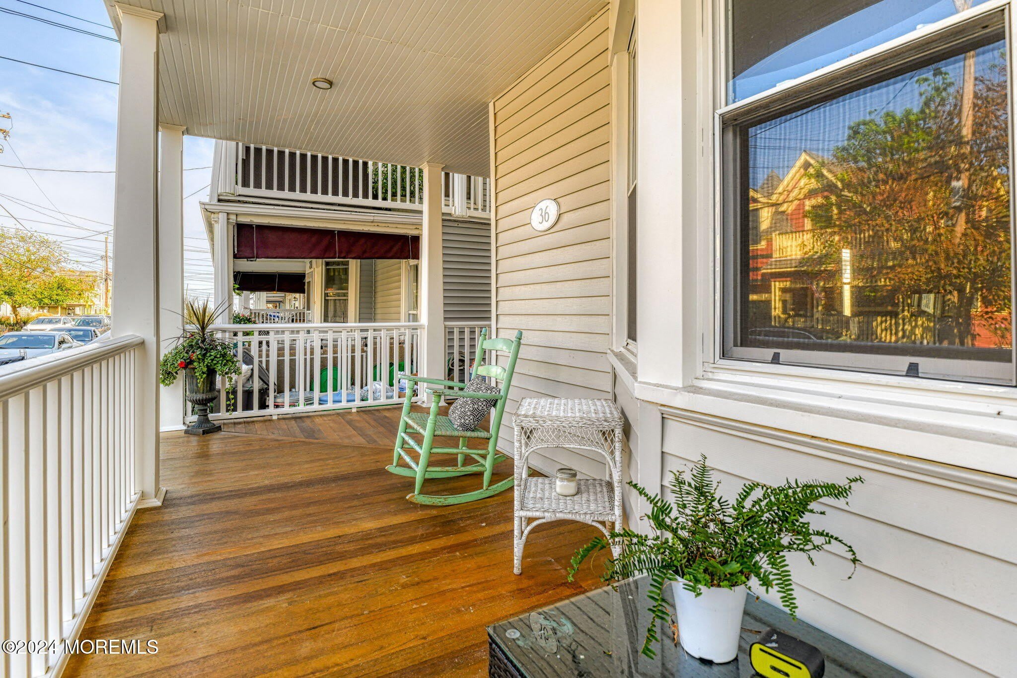 36 Heck Avenue – photo 3