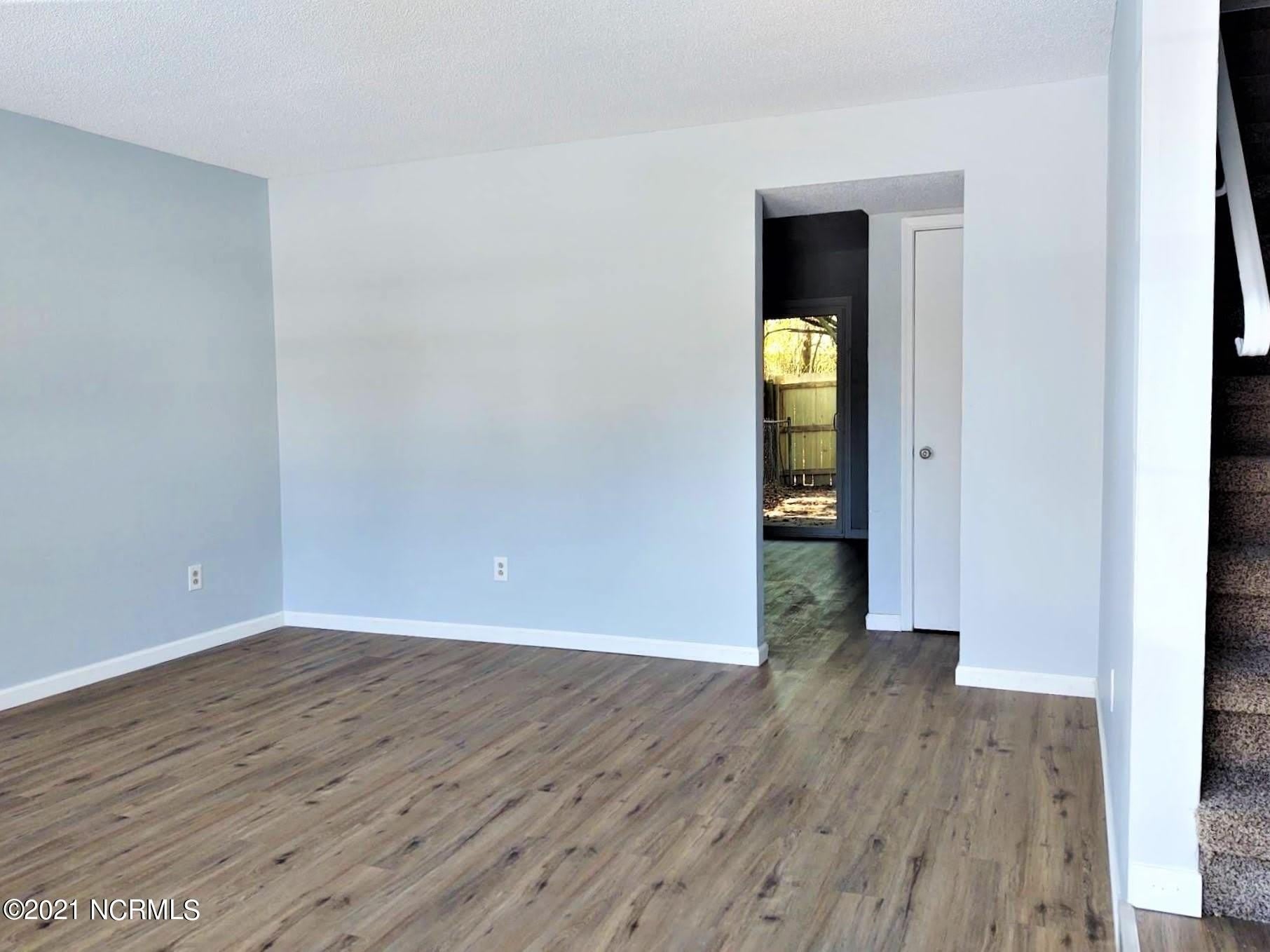 510 Myrtlewood Circle – photo 2