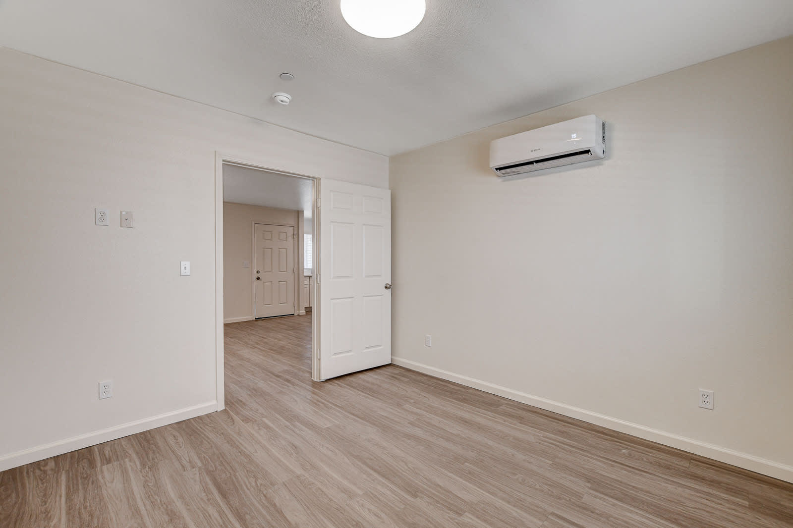 405 South 10th Street – photo 5