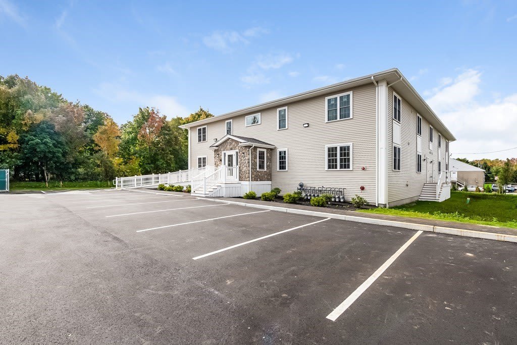 351 Summer Street – photo 3