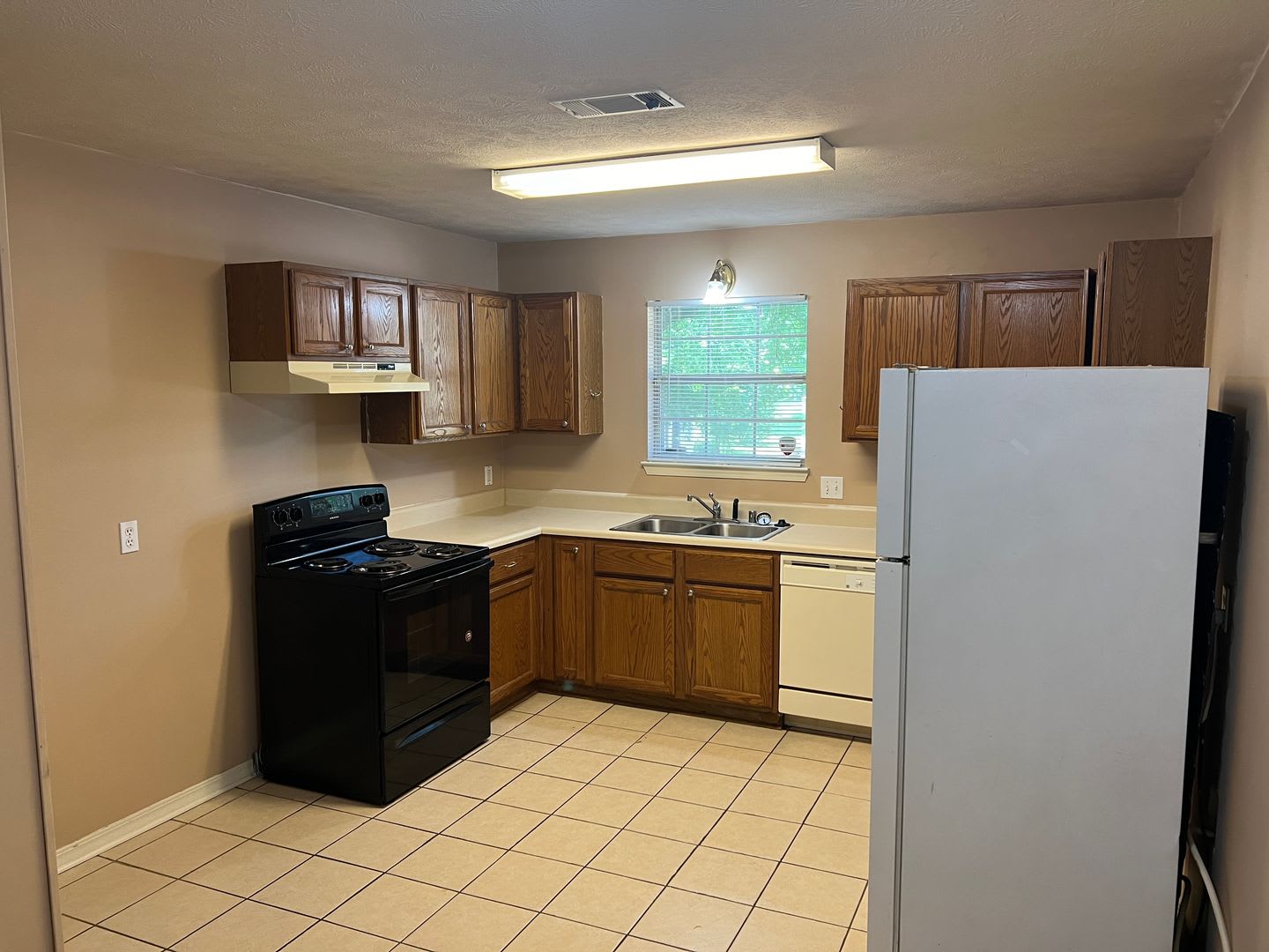 3 Bed 2 Bath Duplex – photo 5