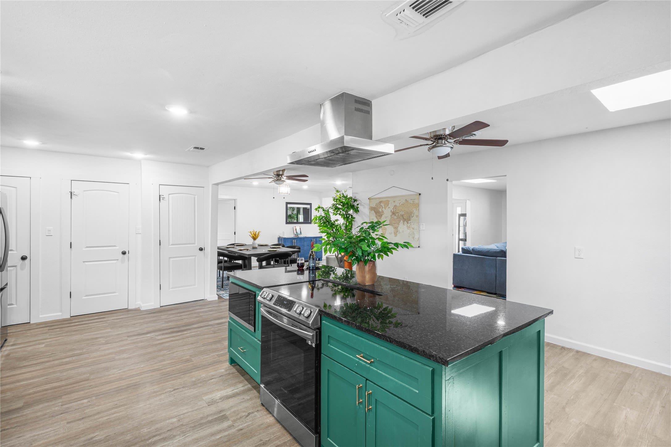 2601 N Willis Street – photo 4
