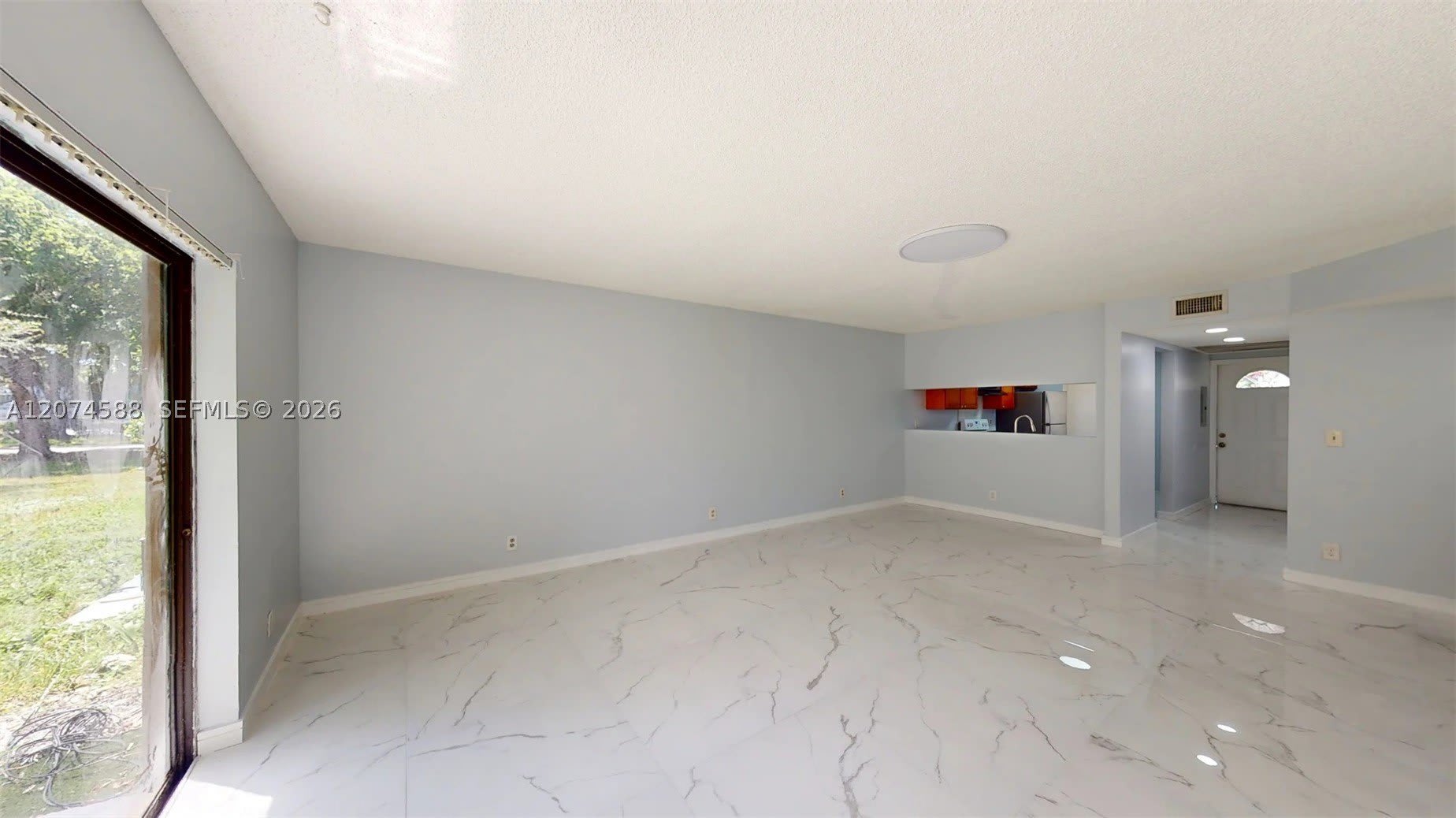 3501 NW 114th Ln – photo 5