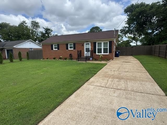 2849 Greenside Drive NW – photo 2