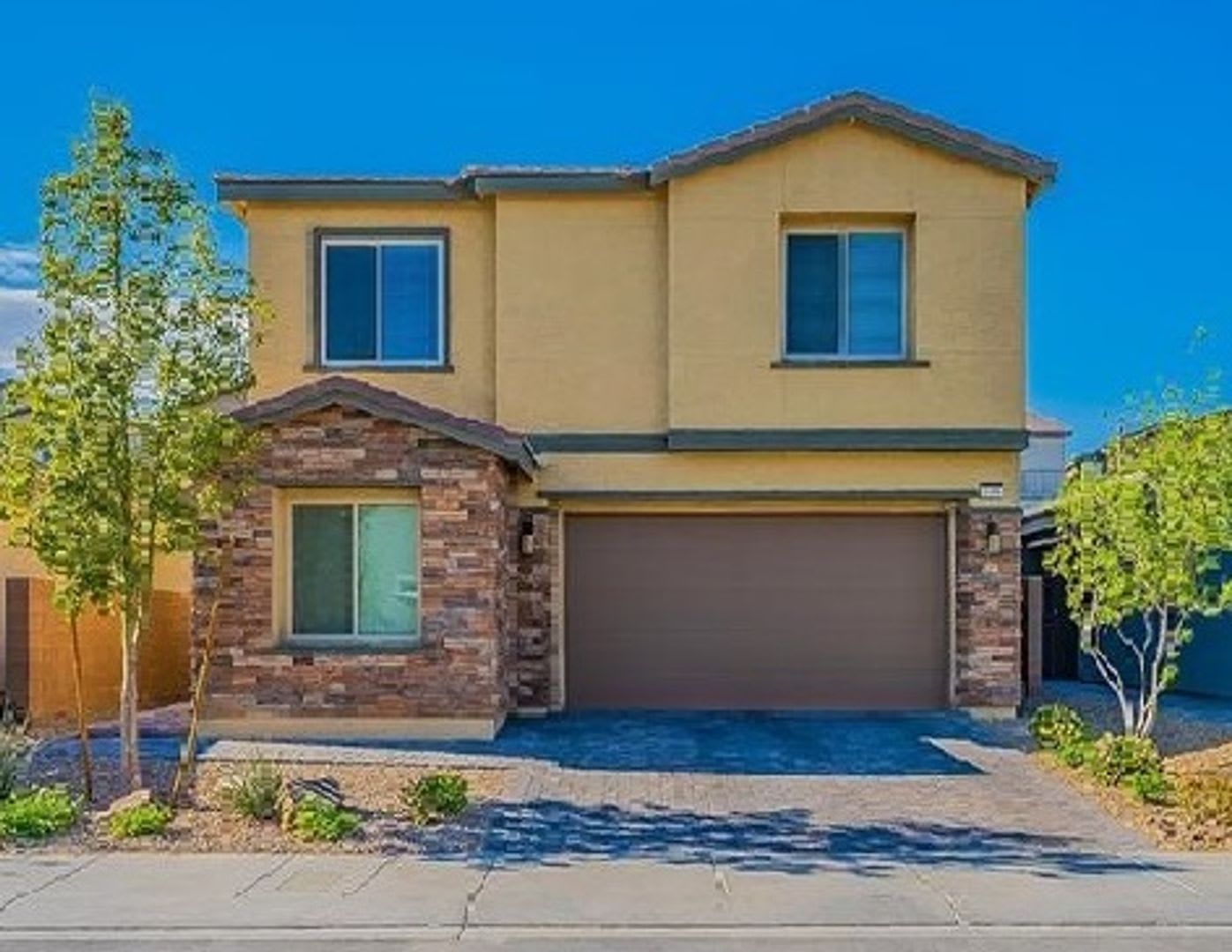 Gated 2 Story Home in Henderson – photo 1
