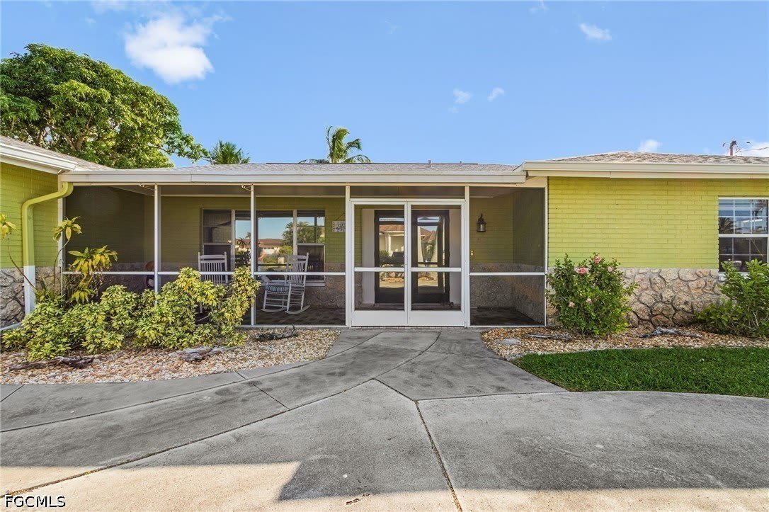 3823 Se 13Th Avenue – photo 2