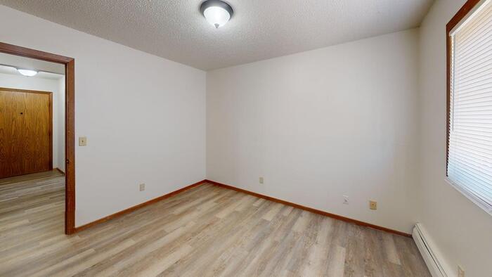 1100 Pleasant Street – photo 2