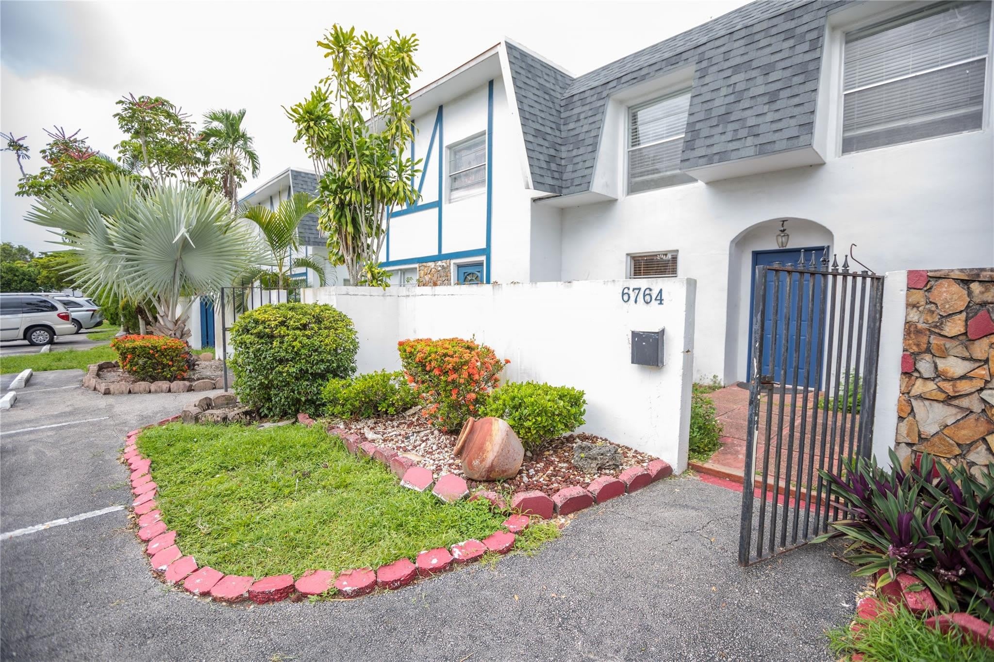6764 Sw 40Th Street – photo 4
