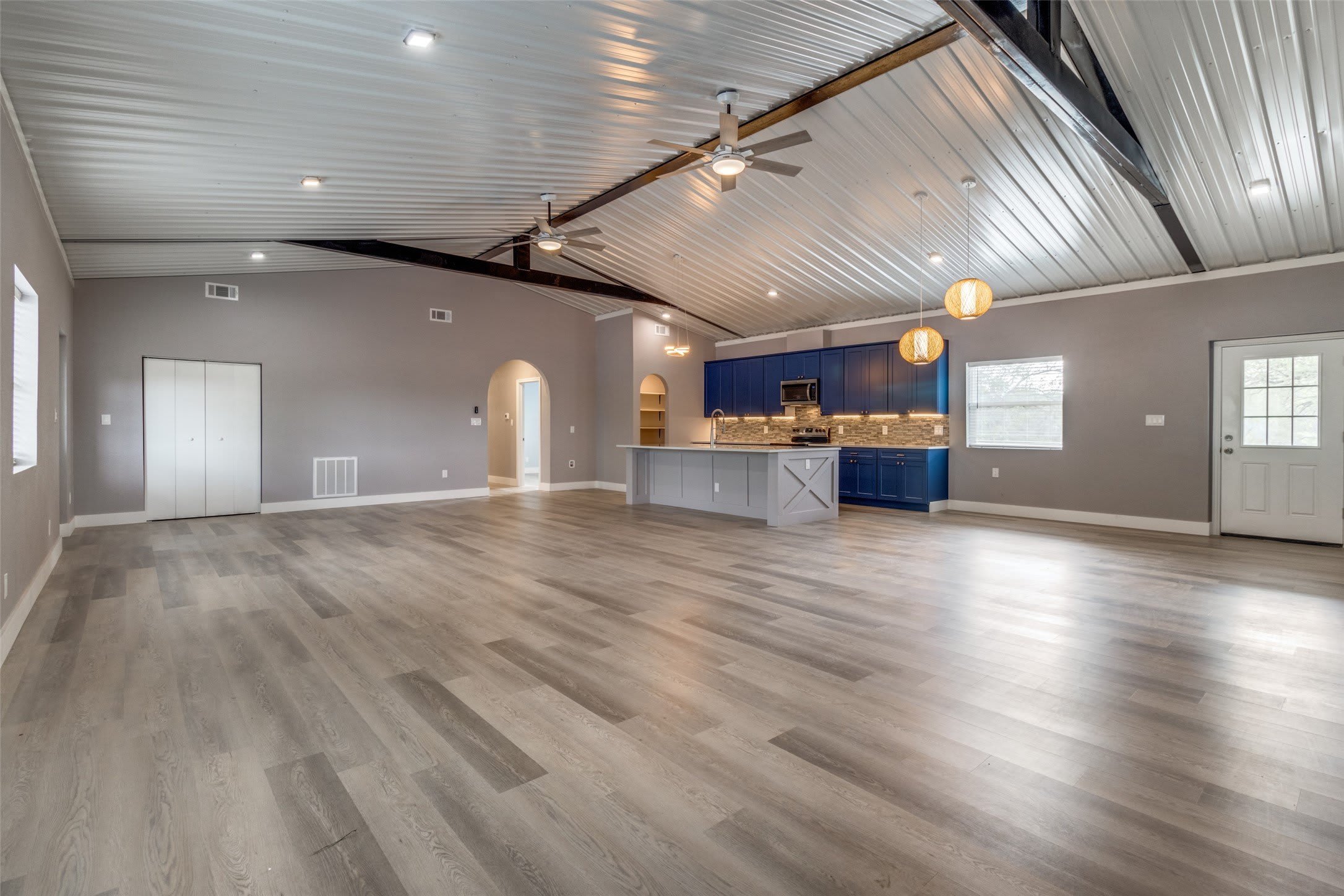 100 County Road 4140 – photo 2