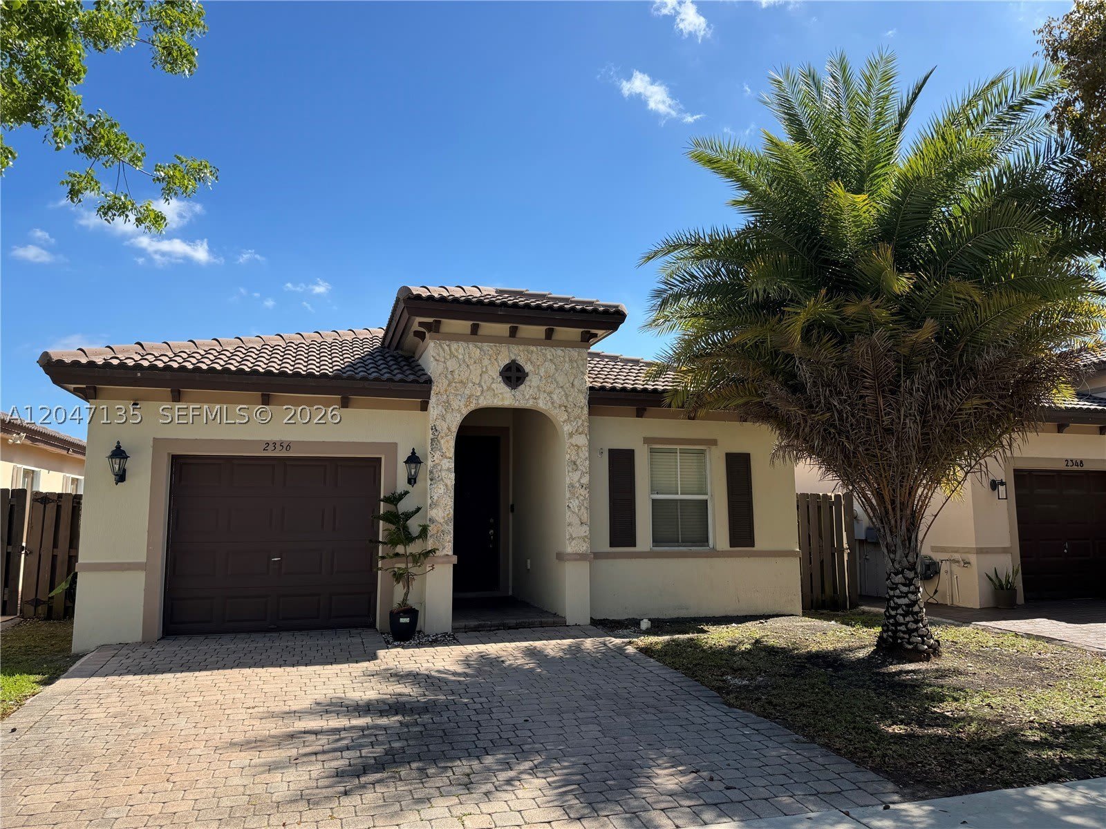 2356 NE 3rd Ct – photo 1