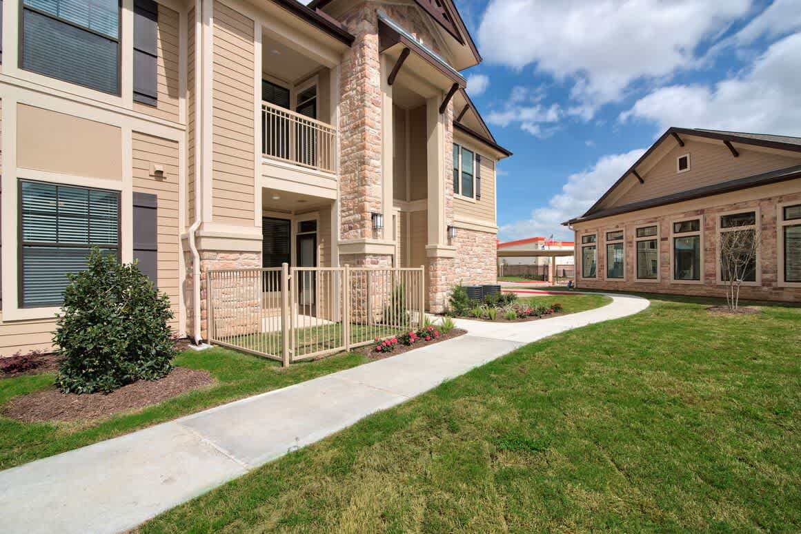 Seville at Clay Crossing – photo 1
