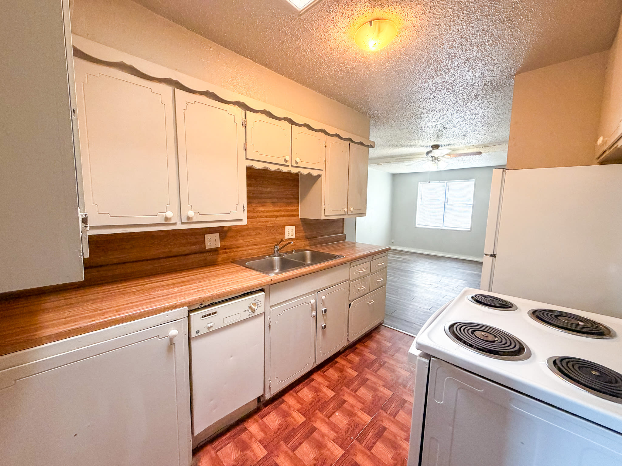 1912 20th St – photo 5
