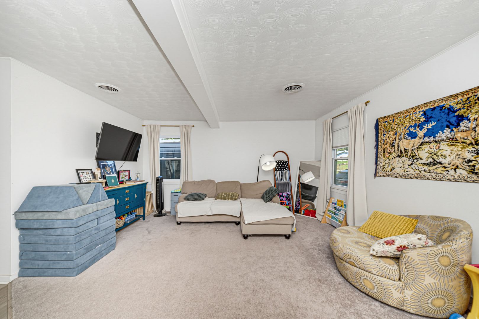 Please View The 3D Virtual Walk Through Before Scheduling a Showing – photo 4