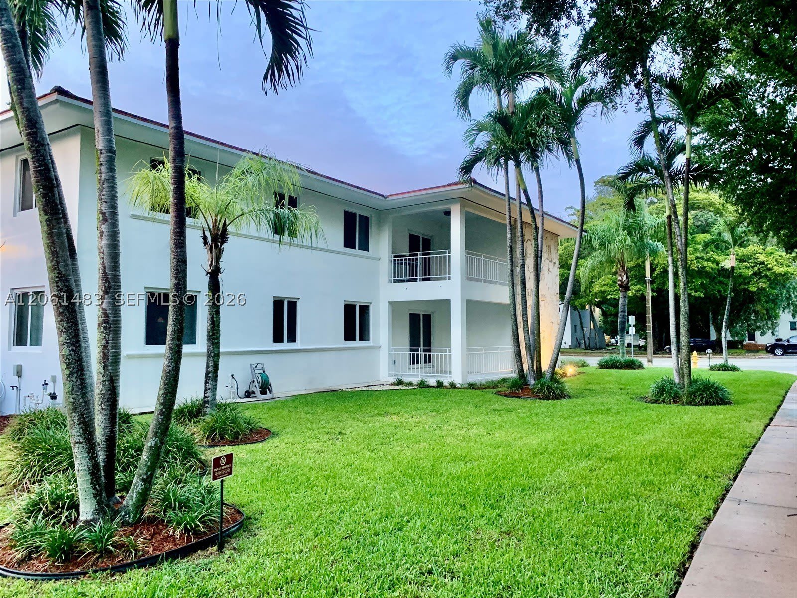 3912 PONCE DE LEON BLVD – photo 4
