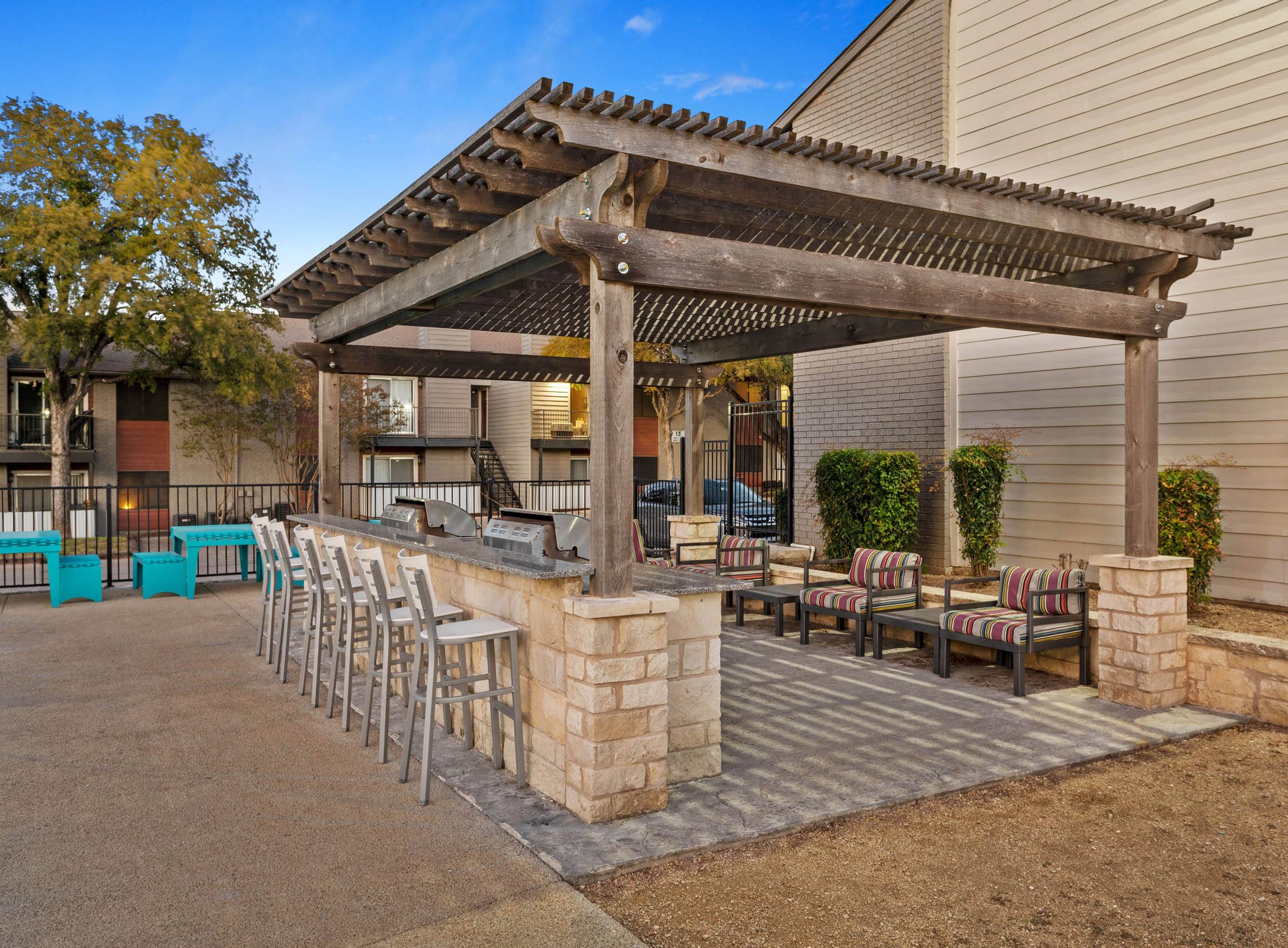 South Lamar Village – photo 3