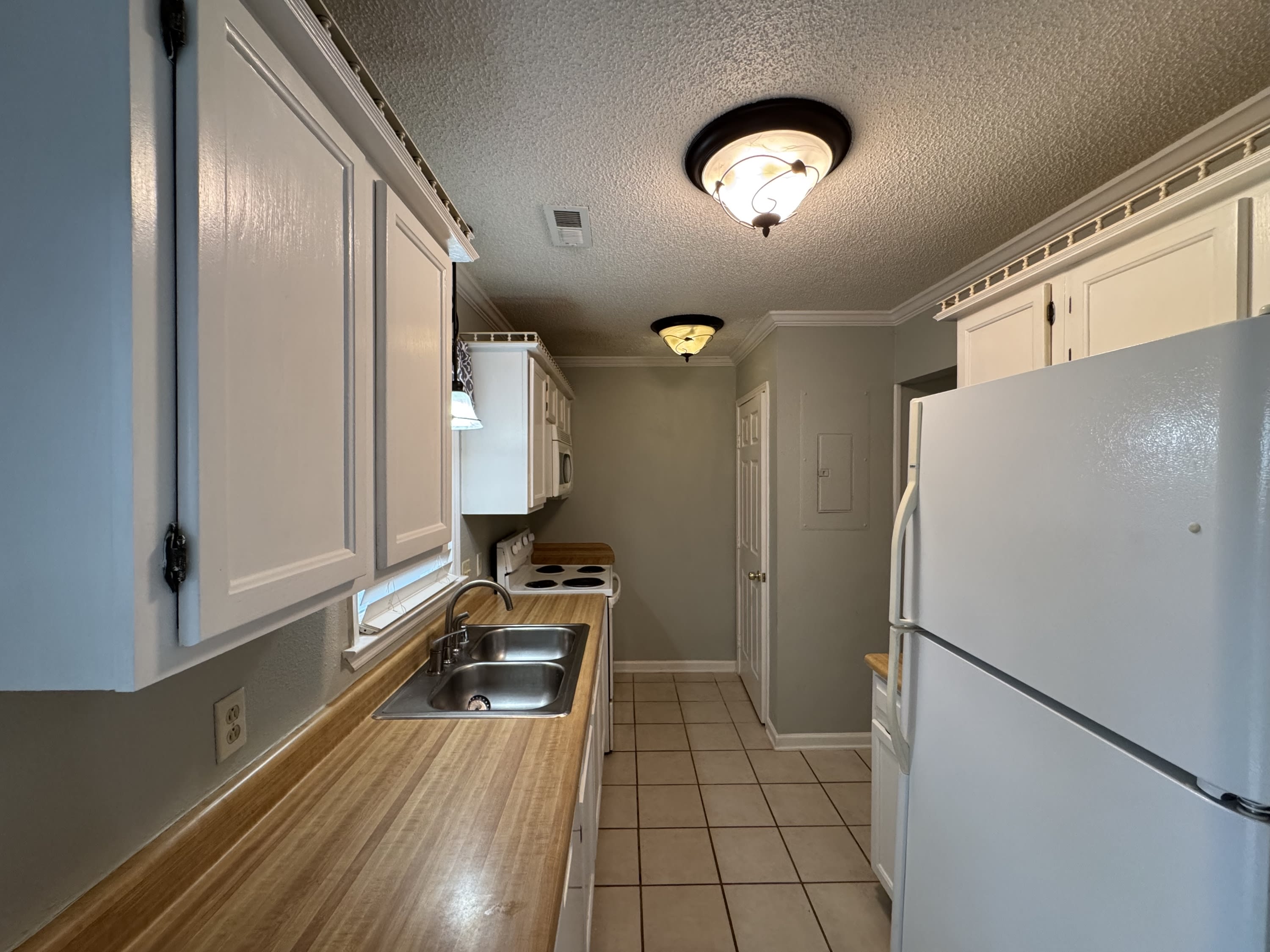 397 Oakland Road – photo 5