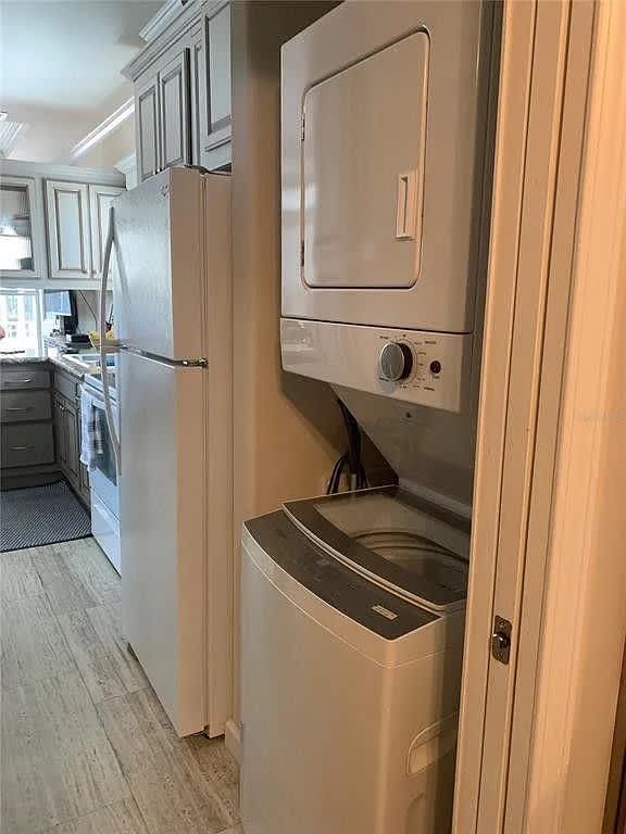 699 Cindi Ave – photo 4