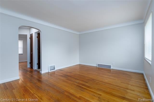 2143 Lancaster Street – photo 2