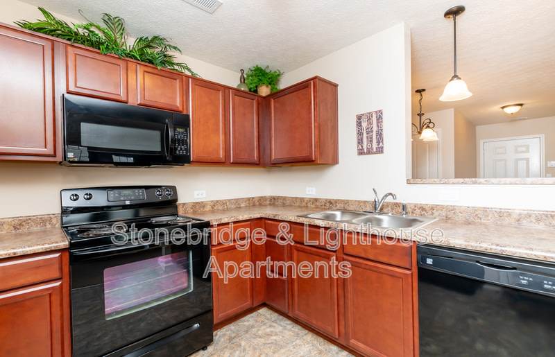201 Stonebench Circle – photo 3