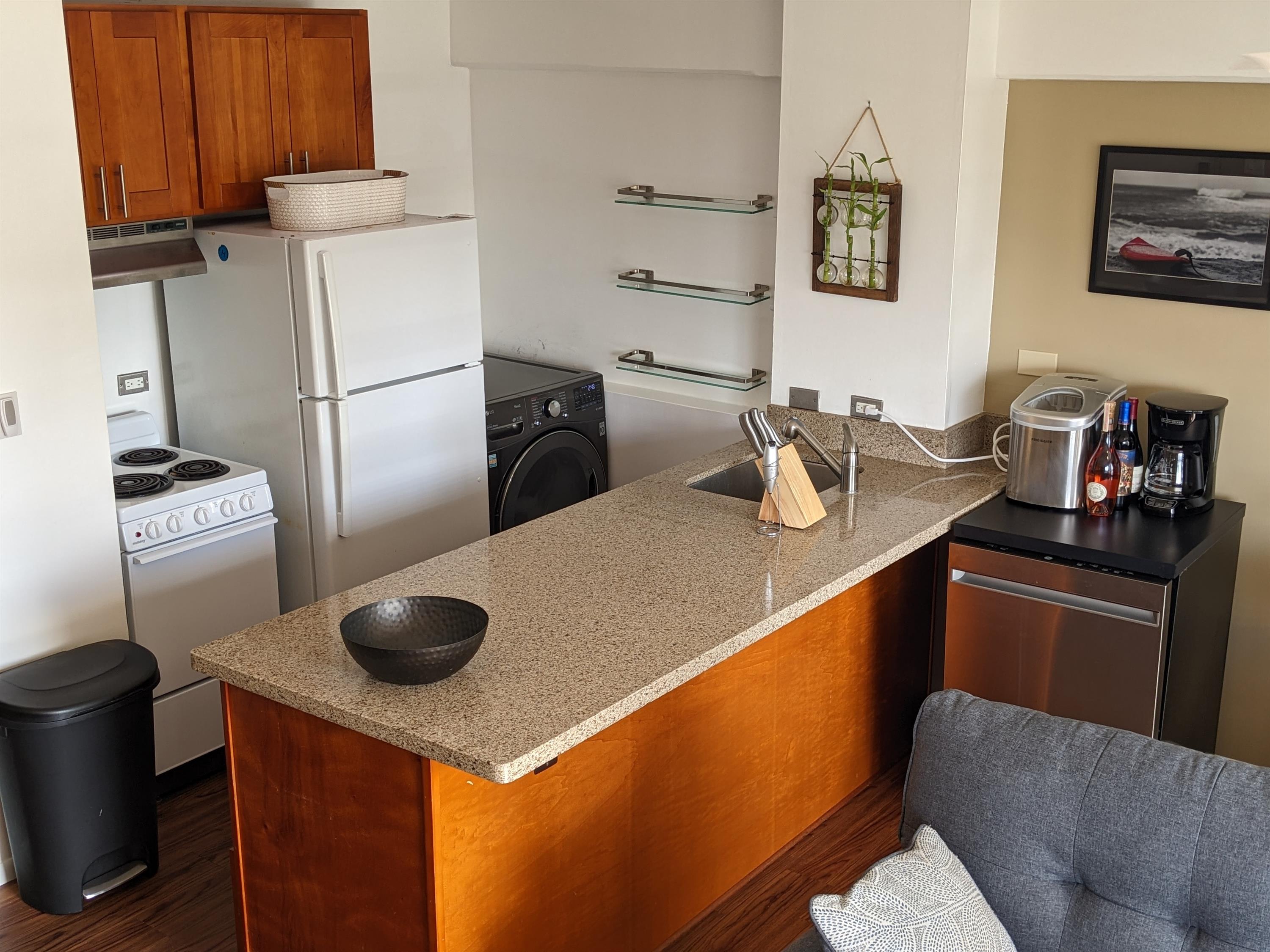 1690 Ala Moana Boulevard – photo 4