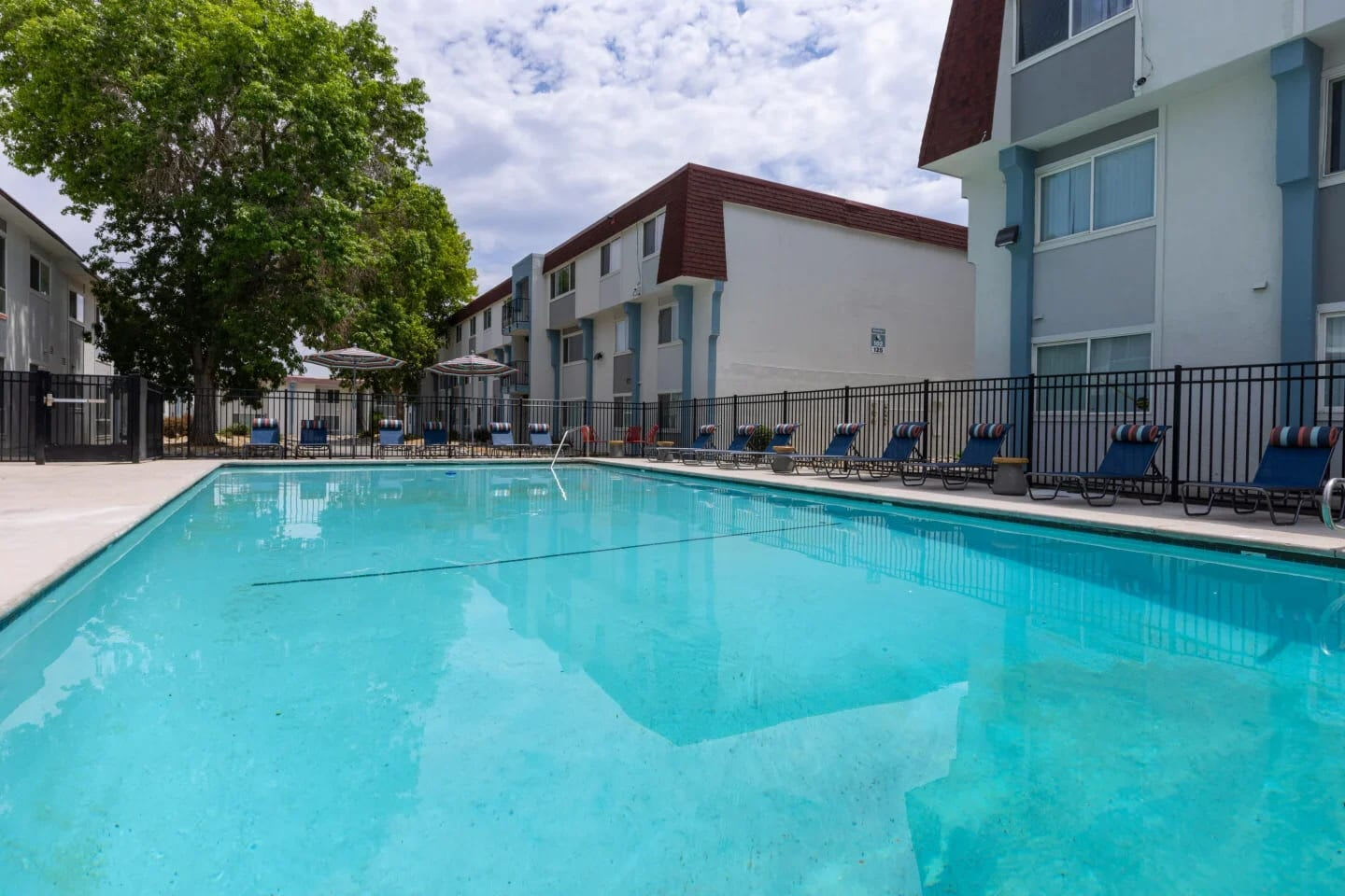 Park on Virginia Apartments – photo 3