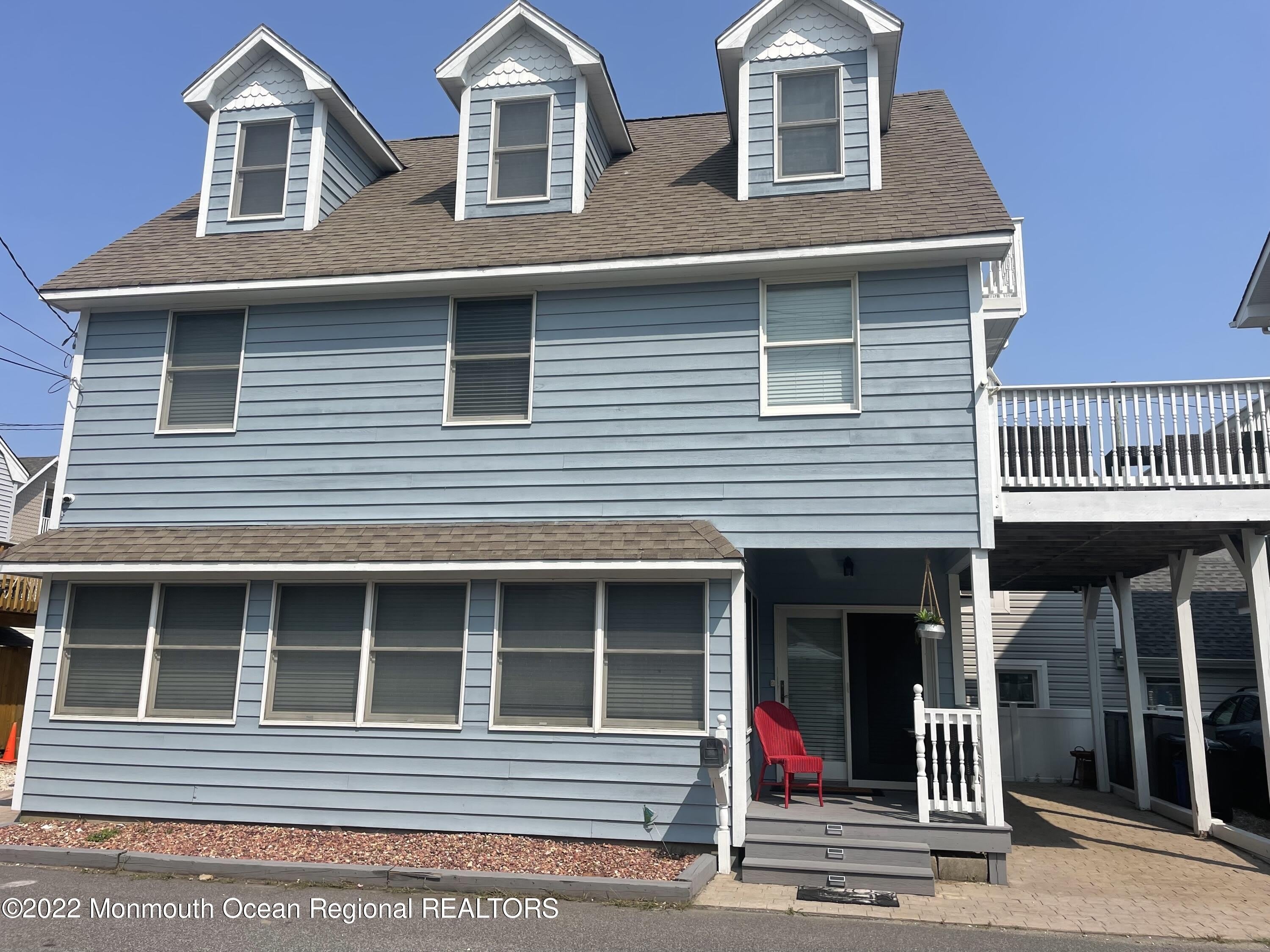 68 E Pacific Way – photo 2